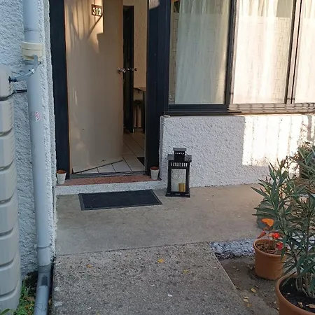 Le World, 3 Minutes From Futuroscope Апартаменты *