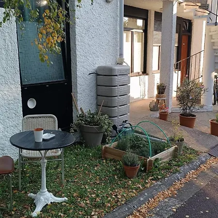 Le World, 3 Minutes From Futuroscope Апартаменты Чассенеуил-Ду-Поитоу